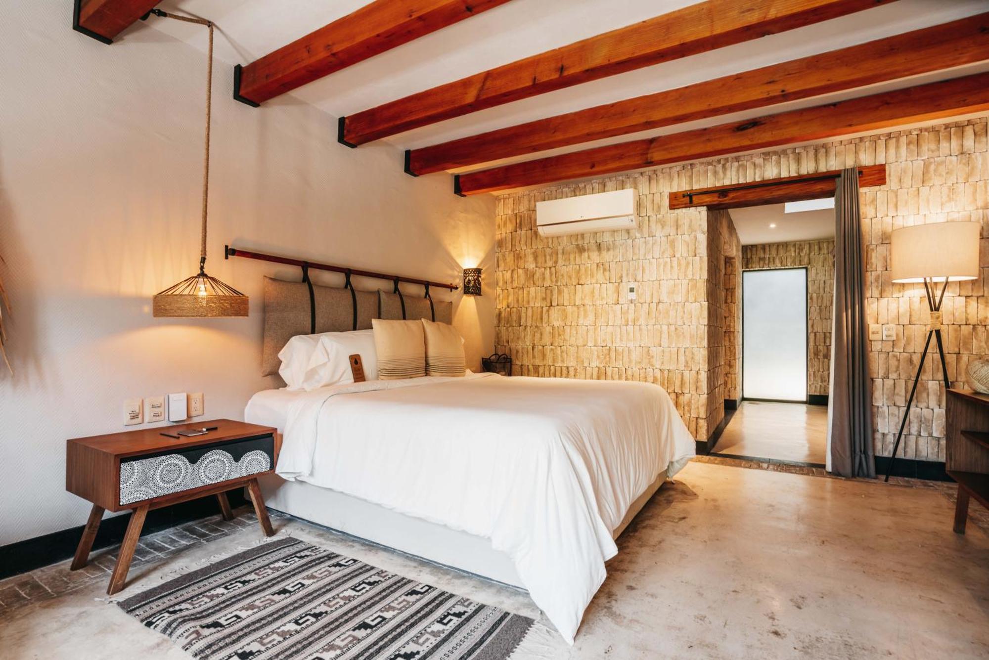 Premium King Room